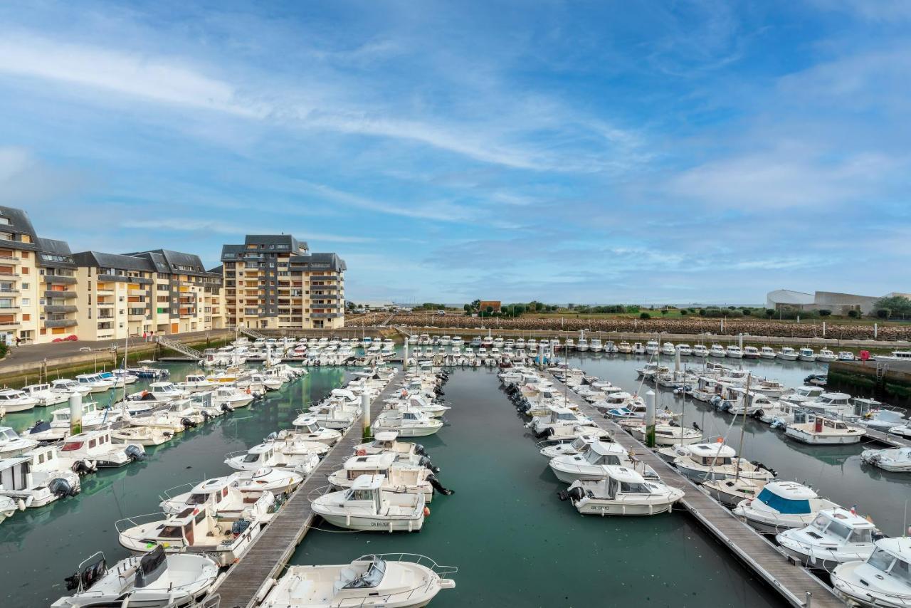Appartement Vue Mer Et Marina, Loggia - Parking Courseulles-sur-Mer Exterior photo