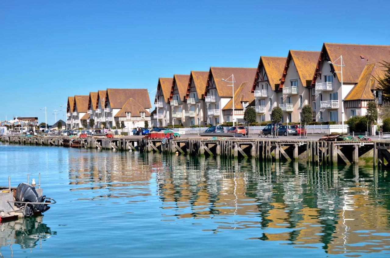 Appartement Vue Mer Et Marina, Loggia - Parking Courseulles-sur-Mer Exterior photo